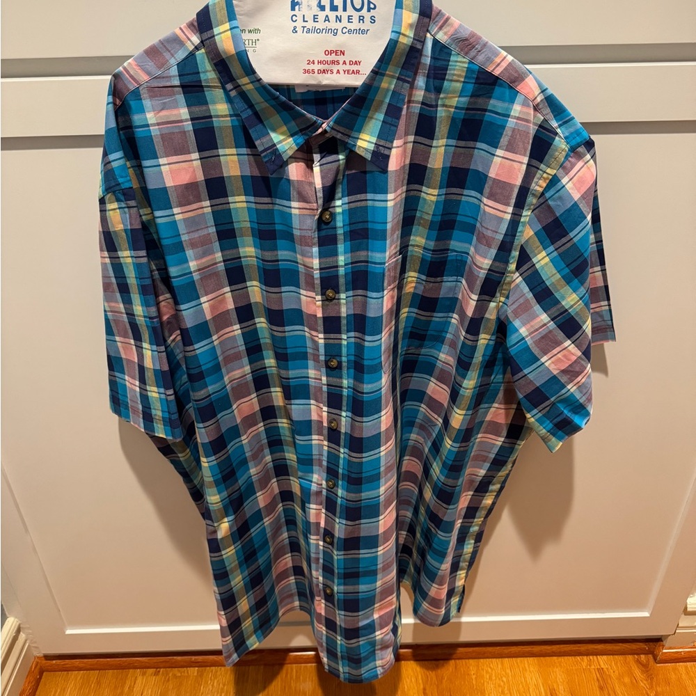 Men’s Casual Short Sleeve Shirt